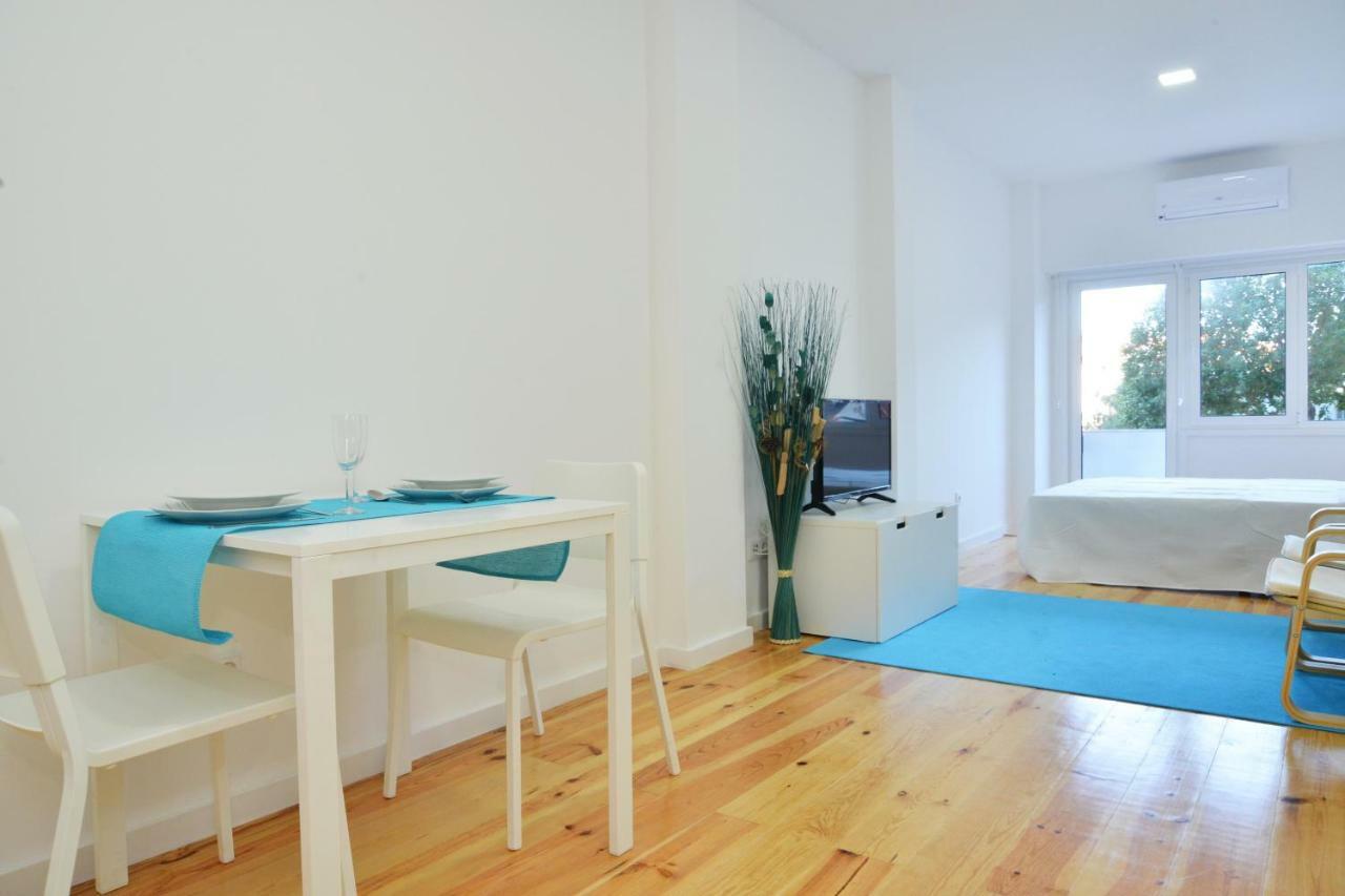 Real Home Sacavem Bagian luar foto