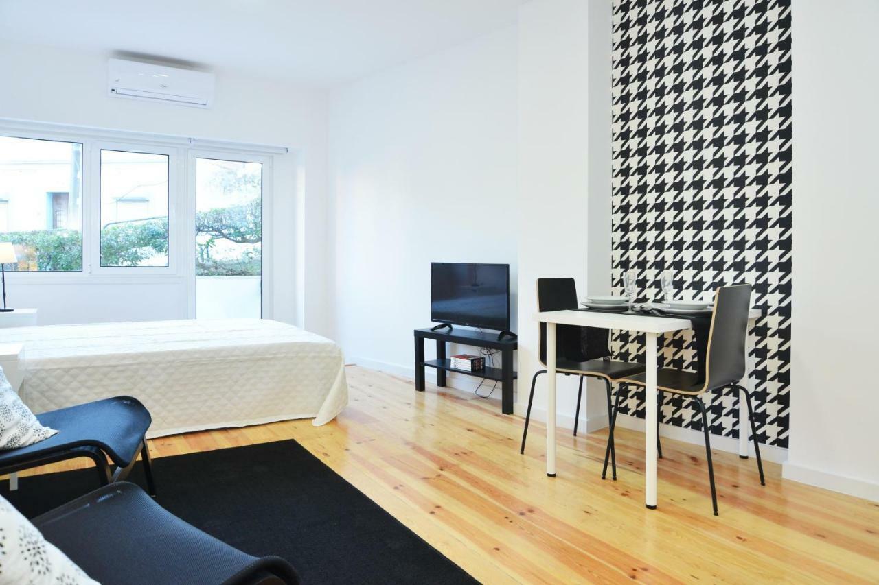 Real Home Sacavem Bagian luar foto